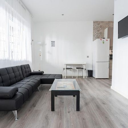 Hogar En Calle Lavapies مدريد المظهر الخارجي الصورة